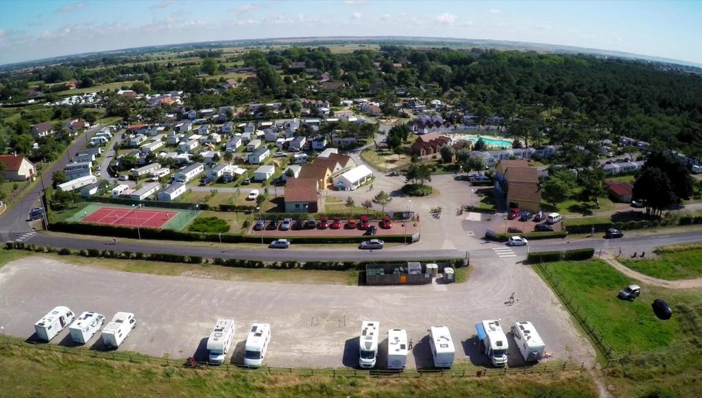 קאיו סור מר Camping Paradis Les Galets De La Molliere מראה חיצוני תמונה